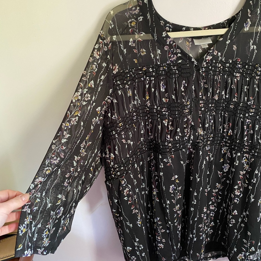 Floral long sleeve blouse